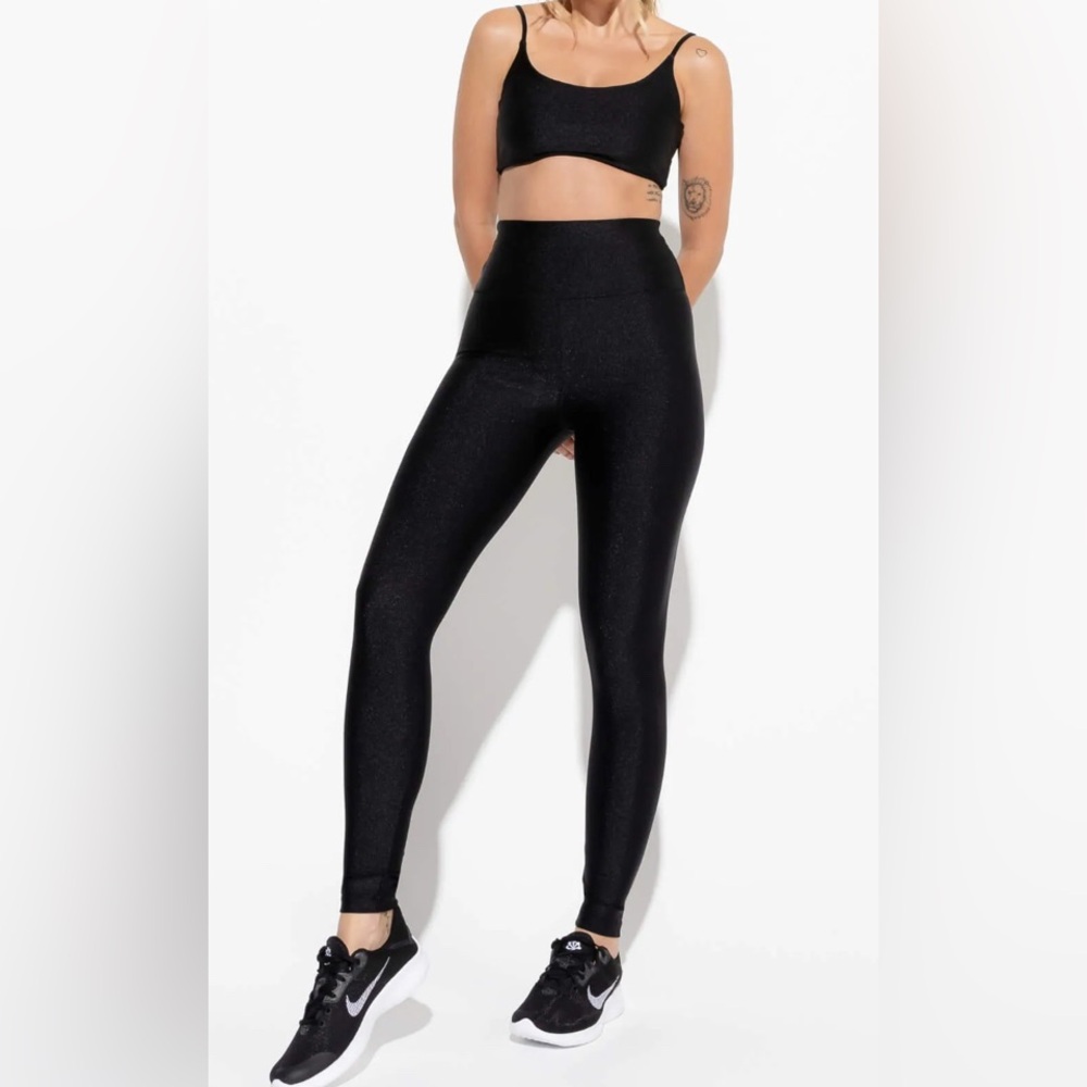 NWOT  Set- Top and Bottom - Size Small